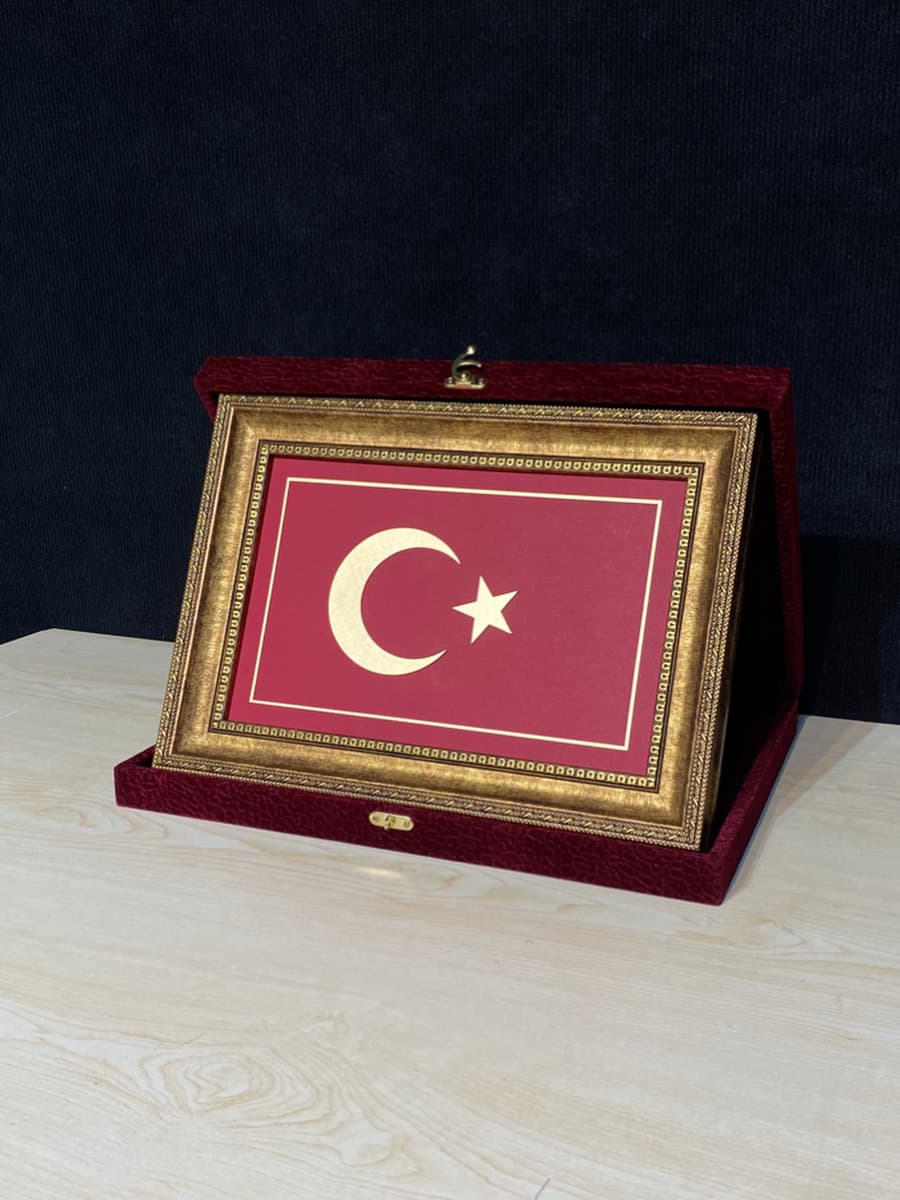Kadife Kutulu Tablolar